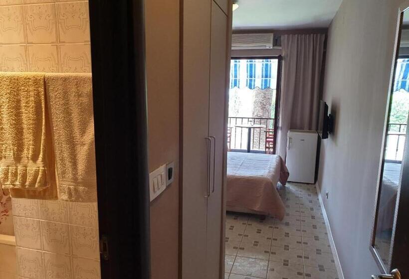 اتاق استاندارد با بالکن, Apartmani I Sobe Goca