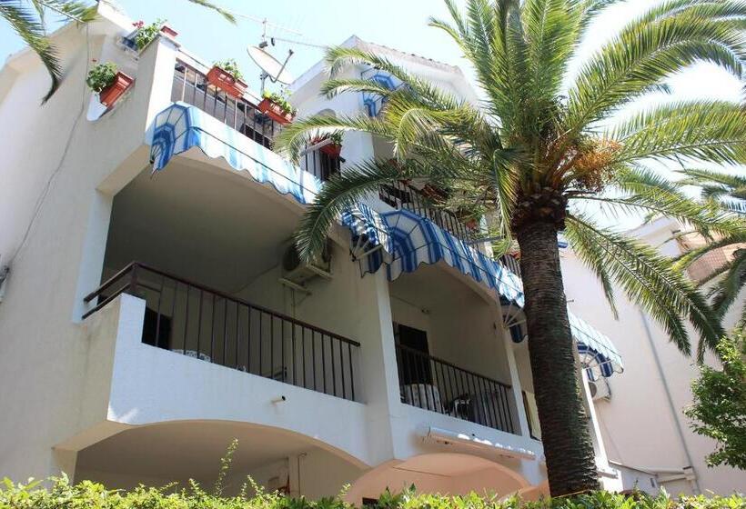 اتاق استاندارد سه نفره, Apartmani I Sobe Goca