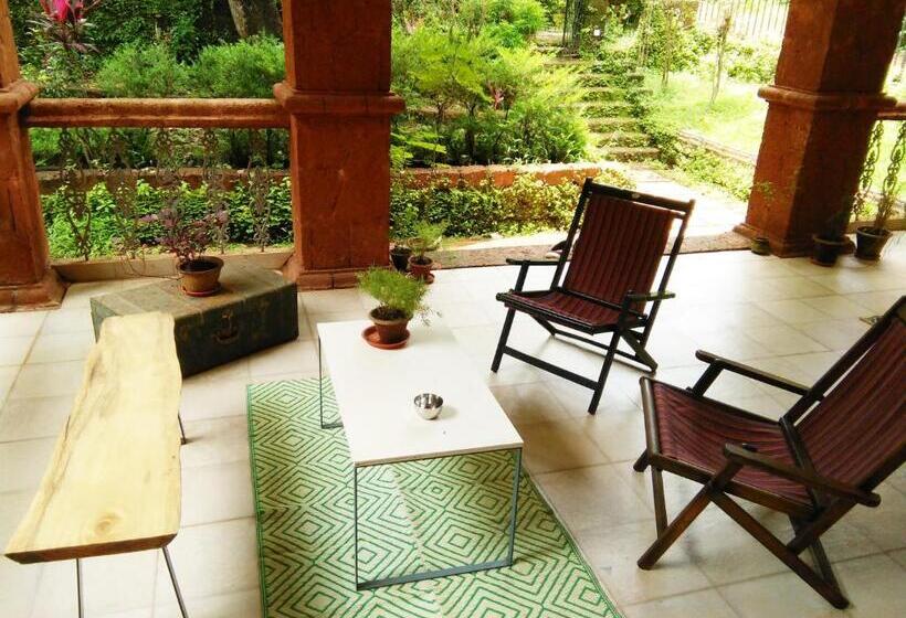 اتاق استاندارد با تراس, Botanique Goa