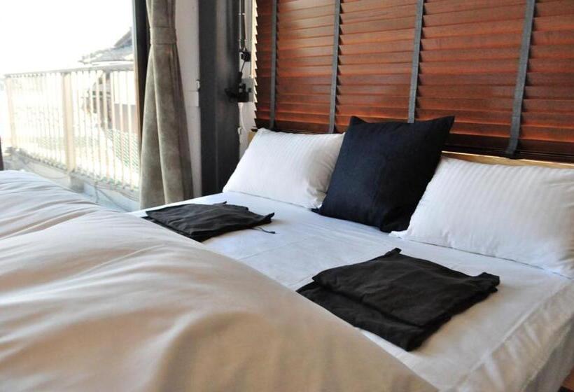 Standard Triple Room with Terrace, Sima Inn