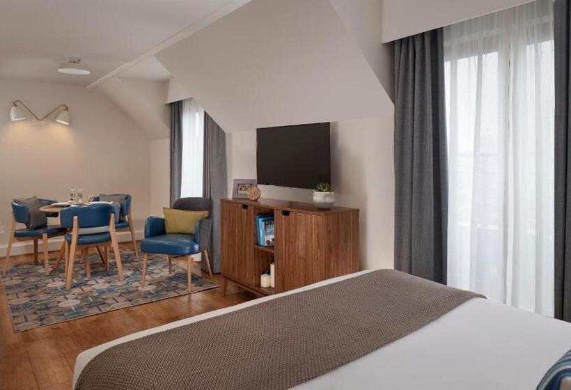 Студия Deluxe, Citadines Barbican London