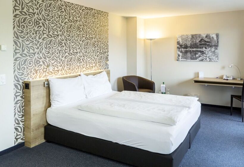 家庭间, Aarau West Swiss Quality