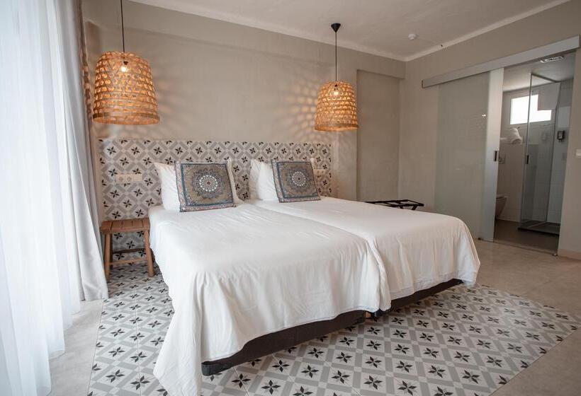 Номер Стандарт Вид на Сад, Marble Stella Maris Ibiza