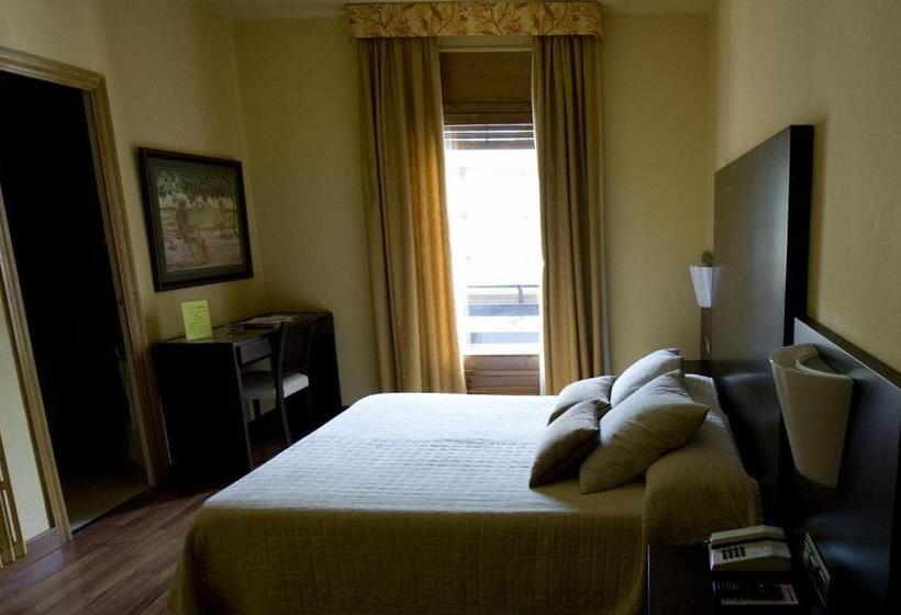 اتاق استاندارد, Restaurant Pessets & SPA