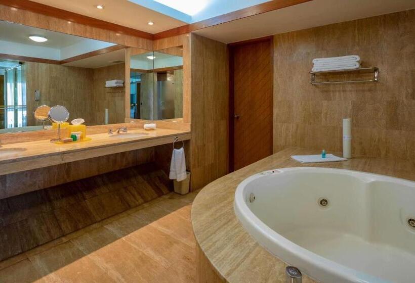 سوییت اجرایی, Sonesta Hotel El Olivar