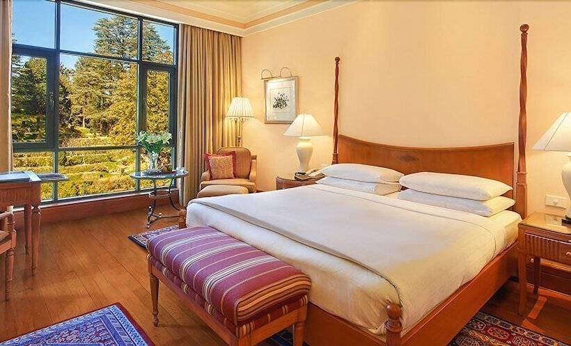 디럭스 룸 가든 전망, Wildflower Hall, An Oberoi Resort, Shimla