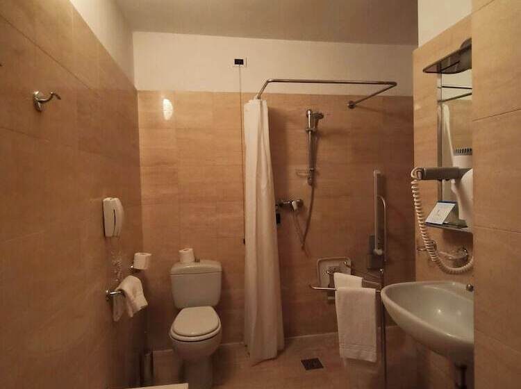 Номер Стандарт с Террасой, Villa Undulna  Terme Della Versilia