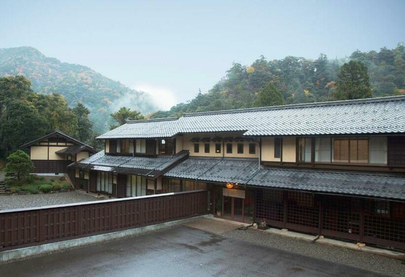 Номер Superior, Matsunaga Rokkan Fujiya
