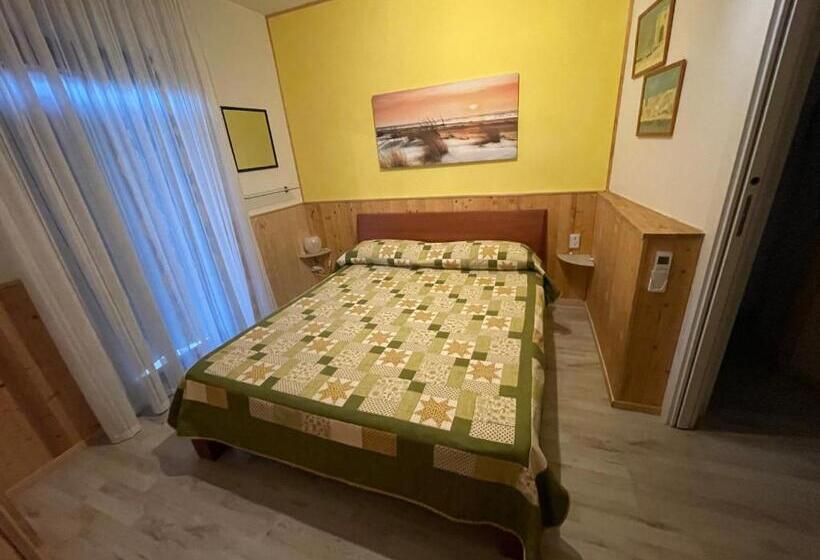 اتاق استاندارد, B&b La Rosa Dei Venti