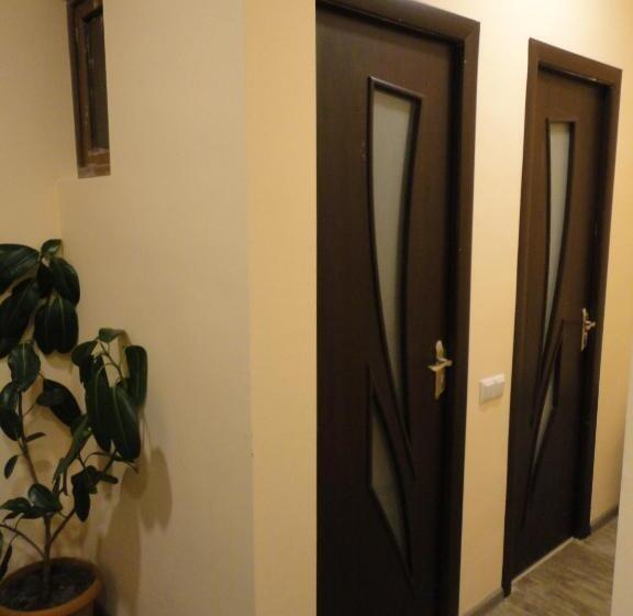 اتاق اکونومی, Like Home Guesthouse & Tours