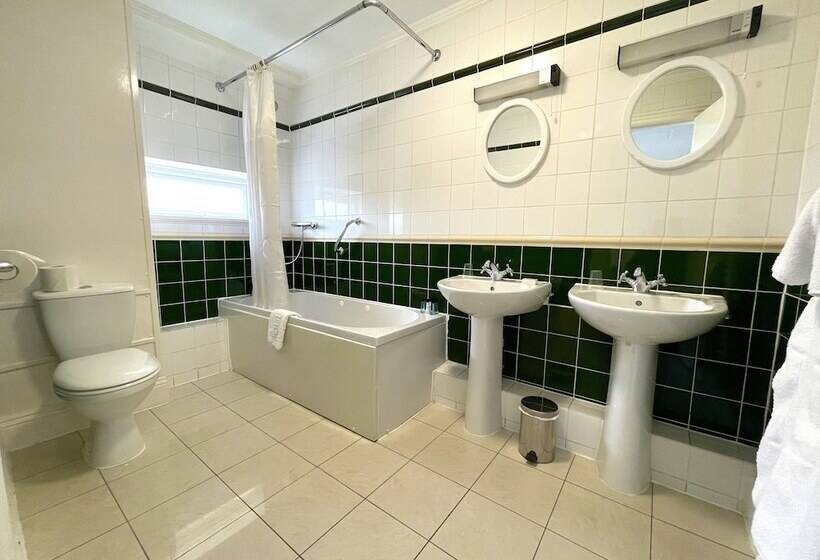 Номер Премиум, The Continental Hotel, Derby