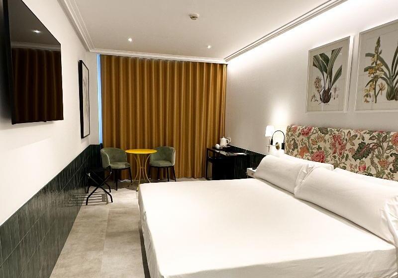 اتاق استاندارد, Ribera De Triana   Reopening!