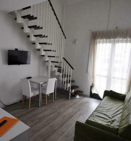 Апартаменты 1 Спальня, Eden Park