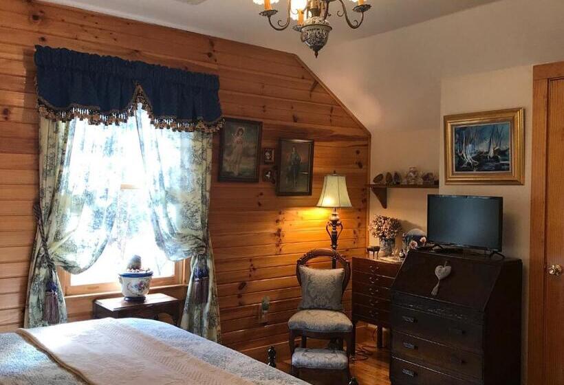 Номер Deluxe, River ' S Edge Inn