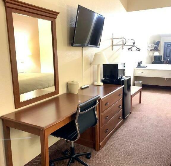 Стандартный Номер Кровать Кинг, Owensville Inn