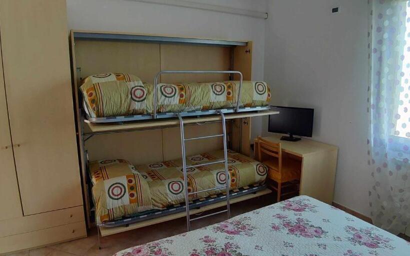 Четырехместный Номер Стандарт, Agriturismo La Fraterna