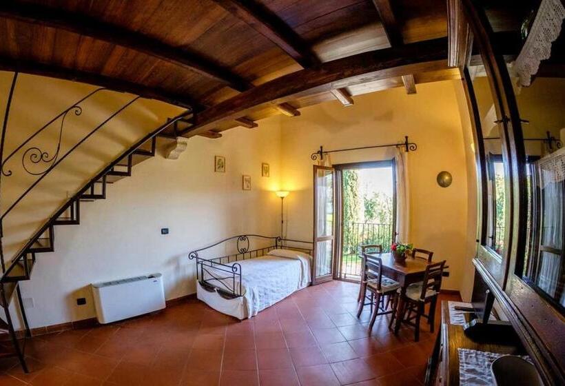 Студия Стандарт, Agriturismo Poggio Corbello