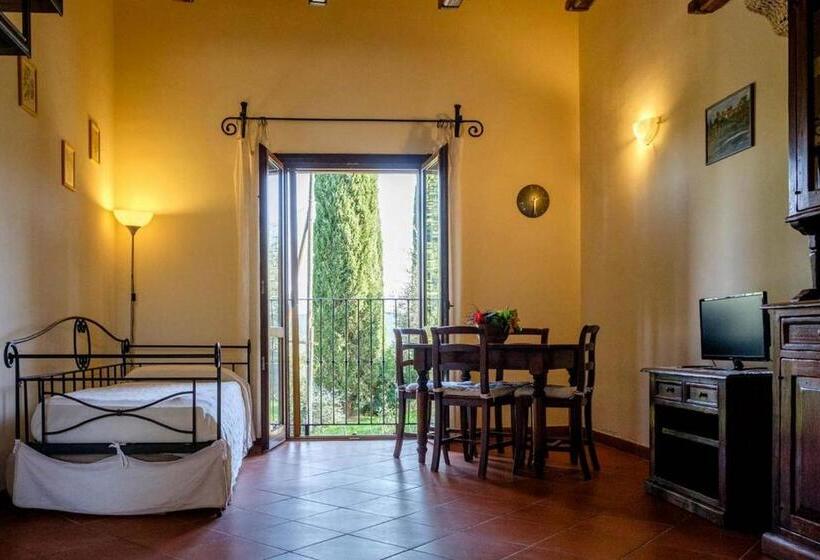 Студия Стандарт, Agriturismo Poggio Corbello