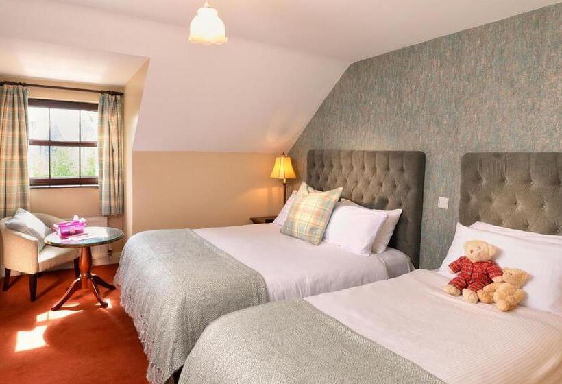اتاق لوکس سه تخته, Bunratty Manor