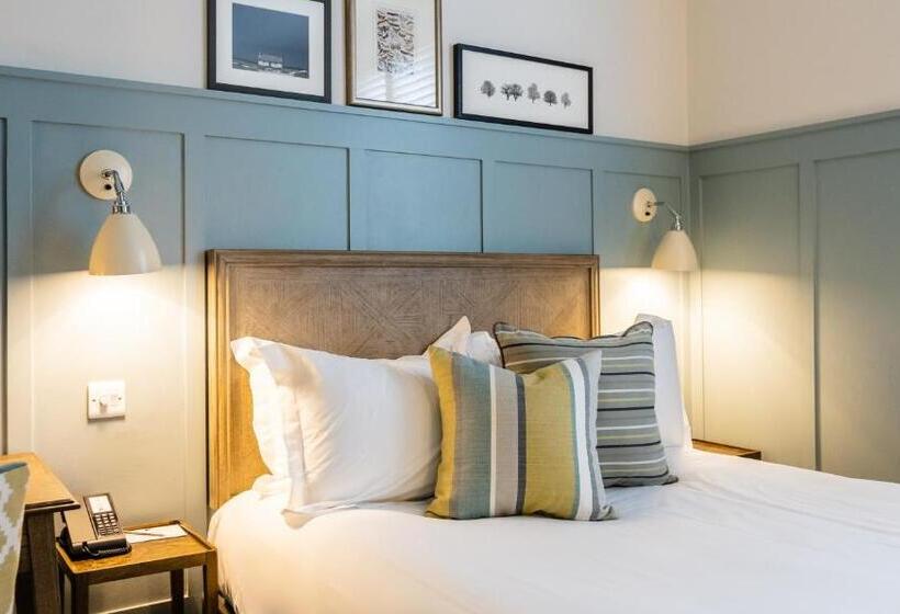 Номер Стандарт, Didsbury House
