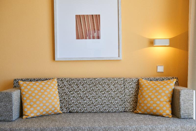 اتاق استاندارد یک نفره, Neat Hotel Avenida