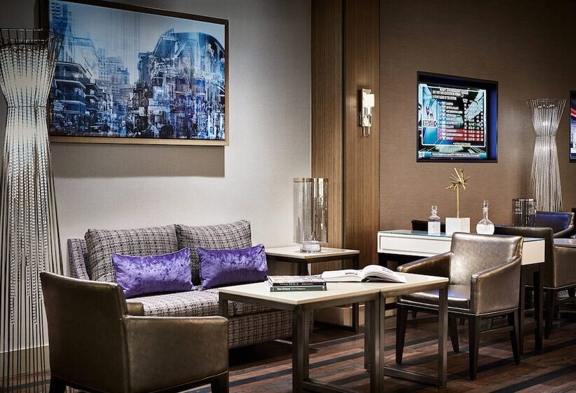 Quarto Club, New Orleans Marriott