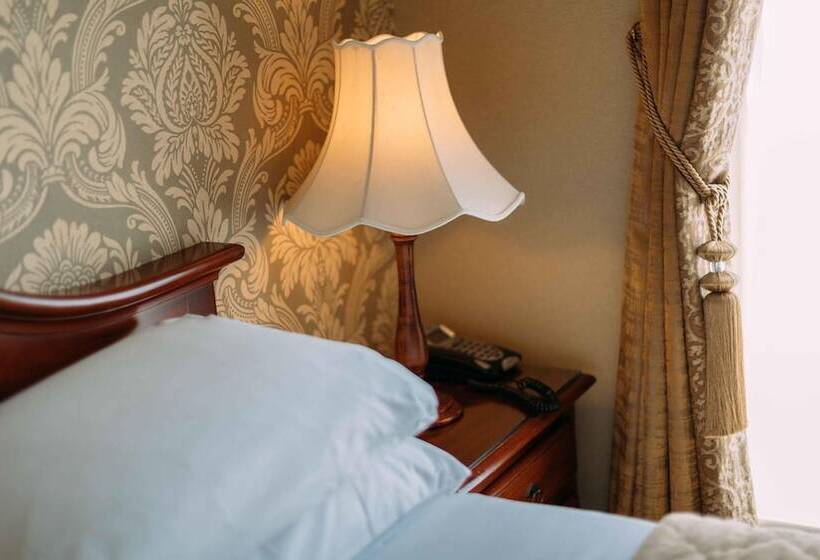 اتاق استاندارد یک نفره, Sheedys Boutique Hotel & Restaurant