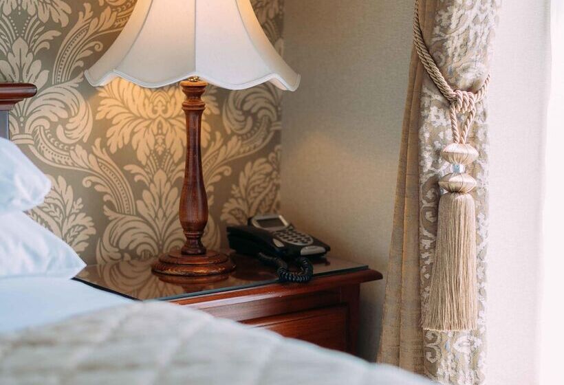 اتاق استاندارد یک نفره, Sheedys Boutique Hotel & Restaurant