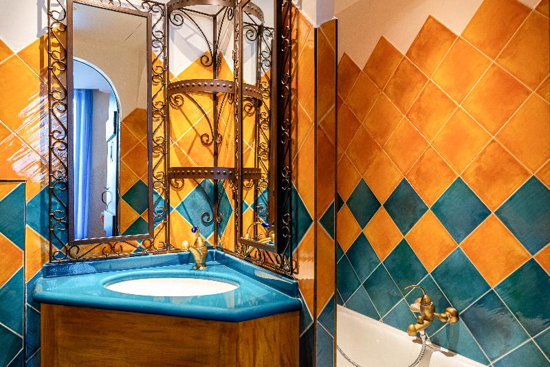 اتاق لوکس, Villa Royale Montsouris