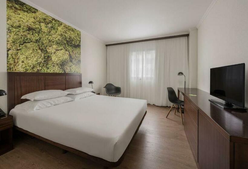 اتاق استاندارد, Neat Hotel Avenida