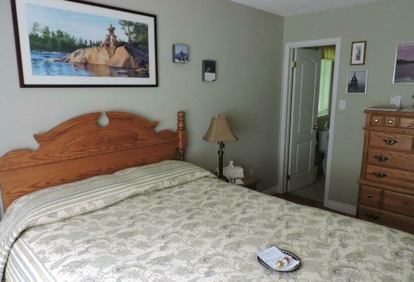 Номер Стандарт, Tucked Inn The Harbour B&b