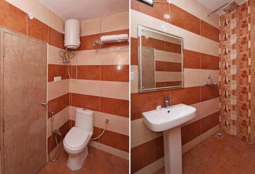 Трехместный Номер Классика, Capital O 22194 Hotel Triveni Sangam