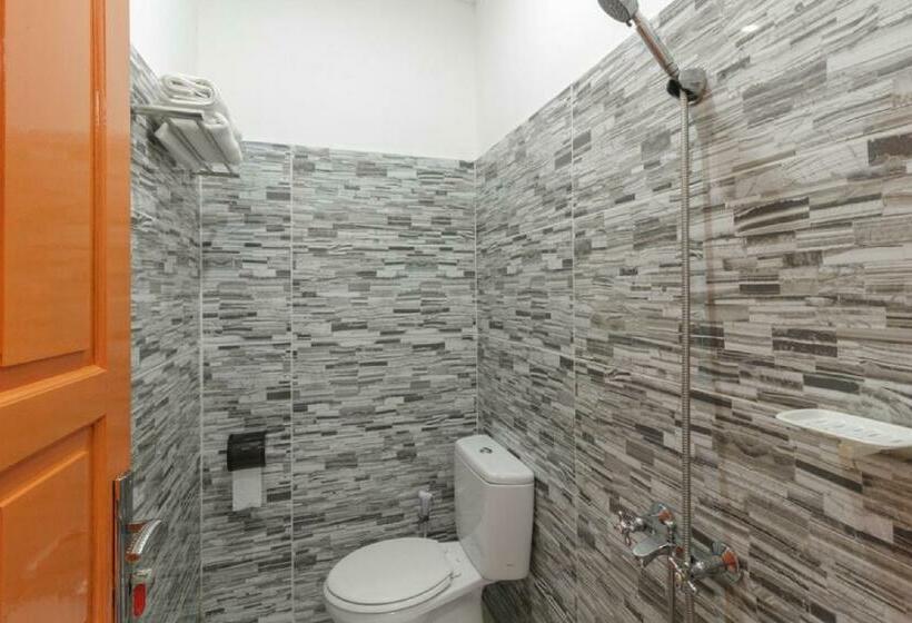 Номер Стандарт, Reddoorz Syariah Near Exit Toll Puncak