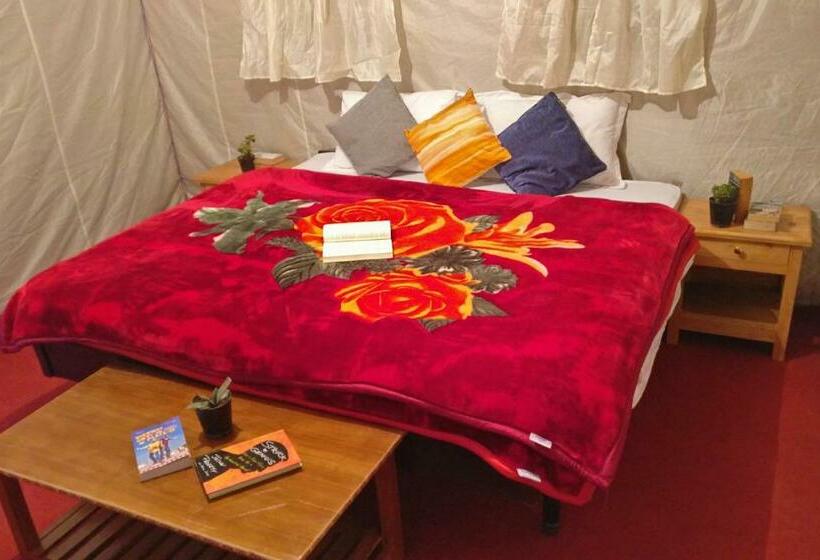 Standard Tent, Zostel Chitkul