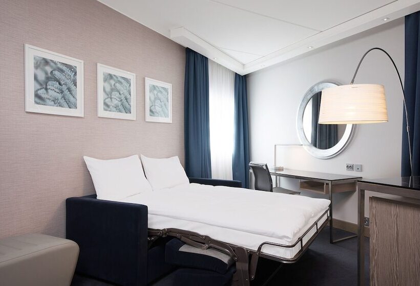 Семейный Номер, Radisson Blu Airport Hotel, Oslo Gardermoen