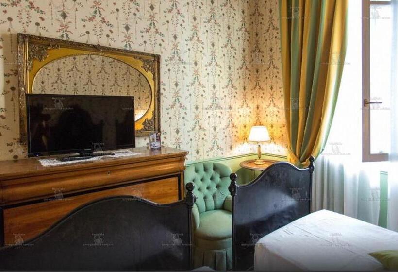اتاق لوکس, Unahotels One Catania