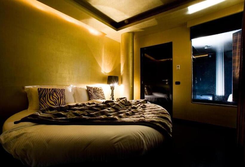 سوئیت پرزیدنت, Unahotels One Catania