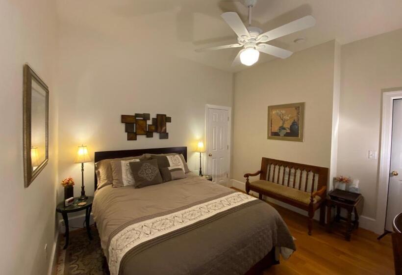 Номер Стандарт, Loudoun Valley Manor B&b