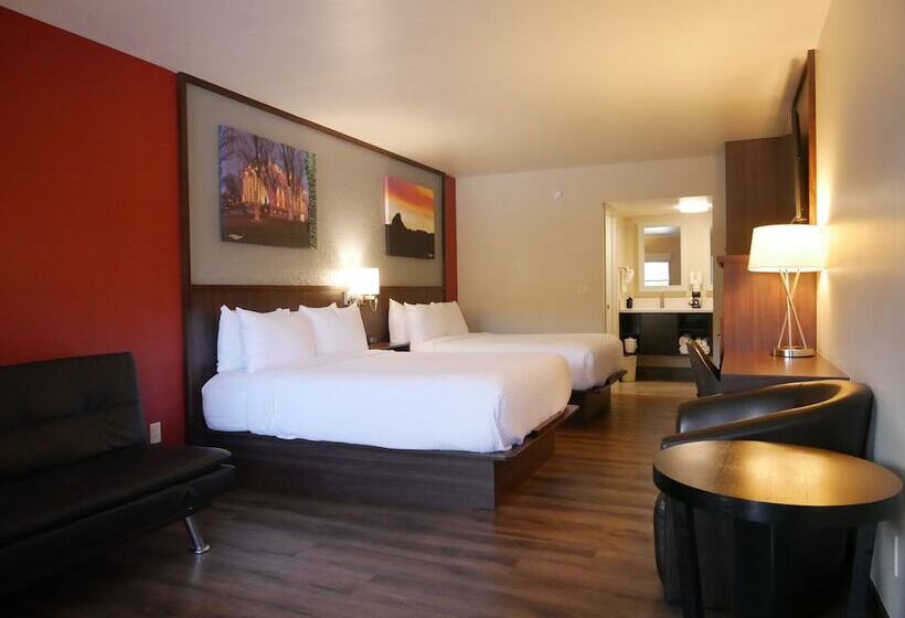 Номер Deluxe, Days Inn By Wyndham Prescott