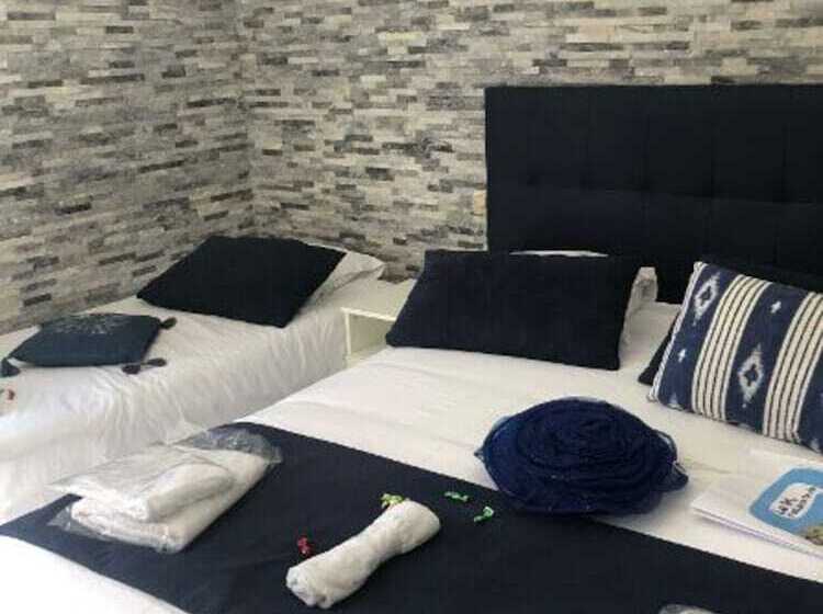 Семейный Номер, Hôtel Les Mimosas