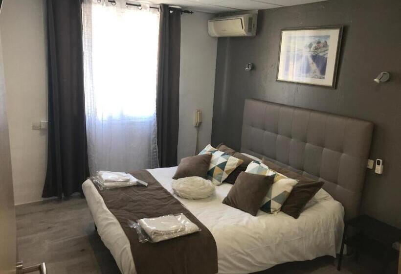 Номер Стандарт, Hôtel Les Mimosas