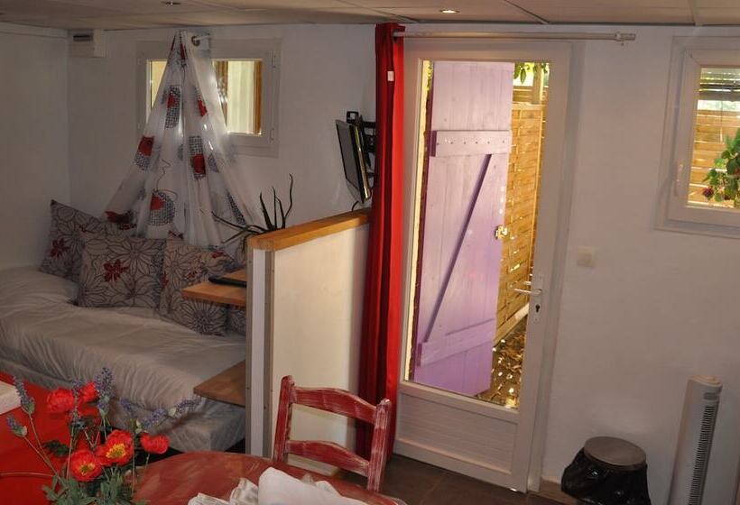 Апартаменты 1 Спальня, Hôtel Les Mimosas