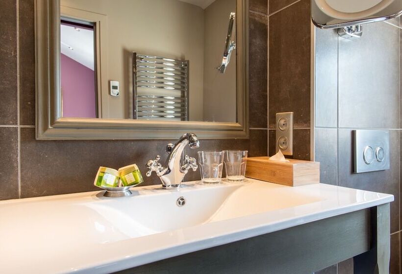 اتاق استاندارد, Hostellerie De L écu De Bretagne