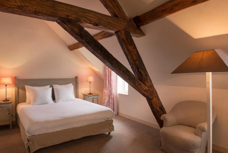 اتاق استاندارد, Hostellerie De L écu De Bretagne