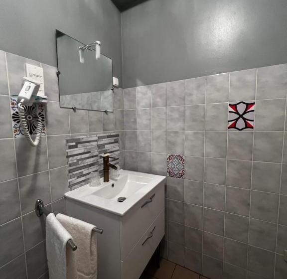 Номер Superior, Les Montois
