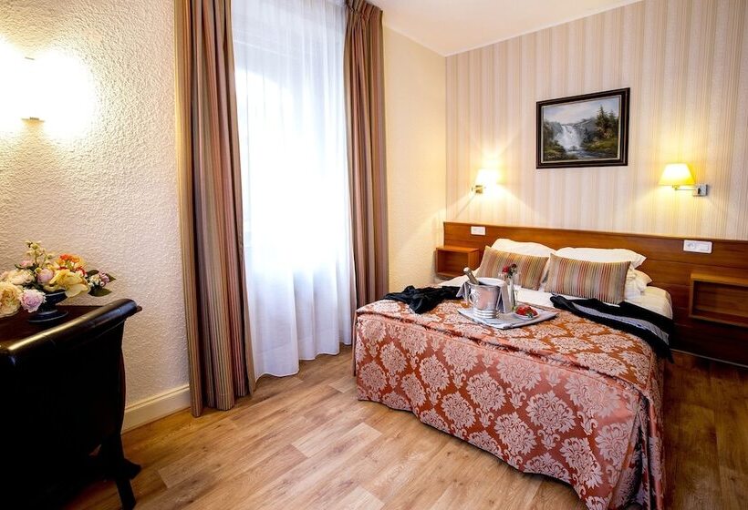 Номер Стандарт, Logis Hôtel Restaurant La Tête Des Faux