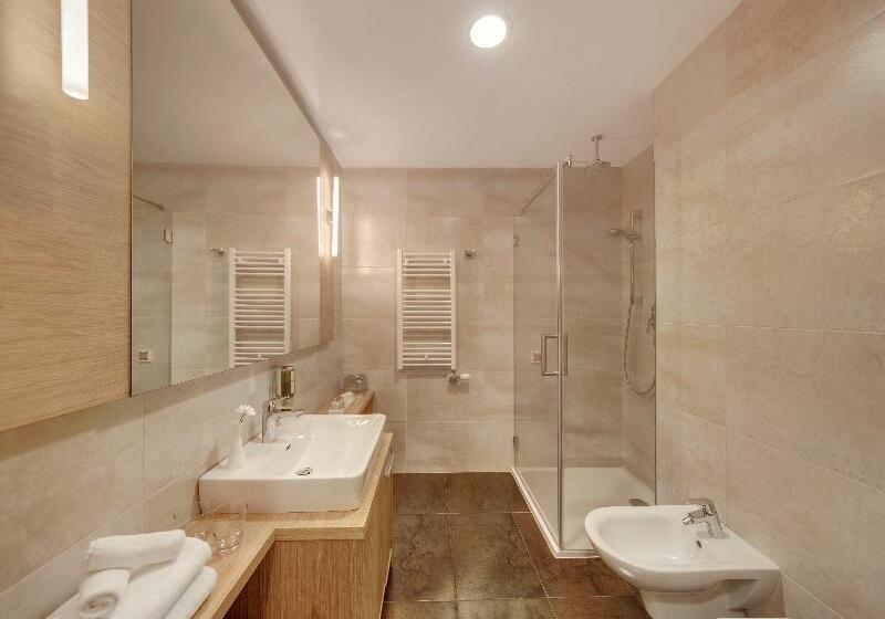 غرفة سوبيريور ثلاثية, Fênix Hotel Varginha