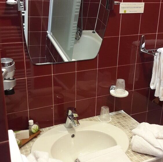 اتاق استاندارد, Hostellerie Le Clos Du Cher
