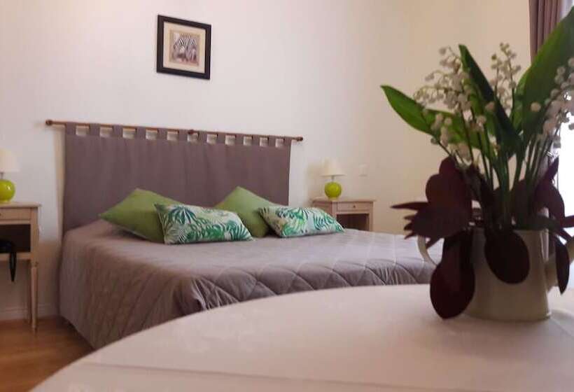 اتاق استاندارد, Hostellerie Le Clos Du Cher