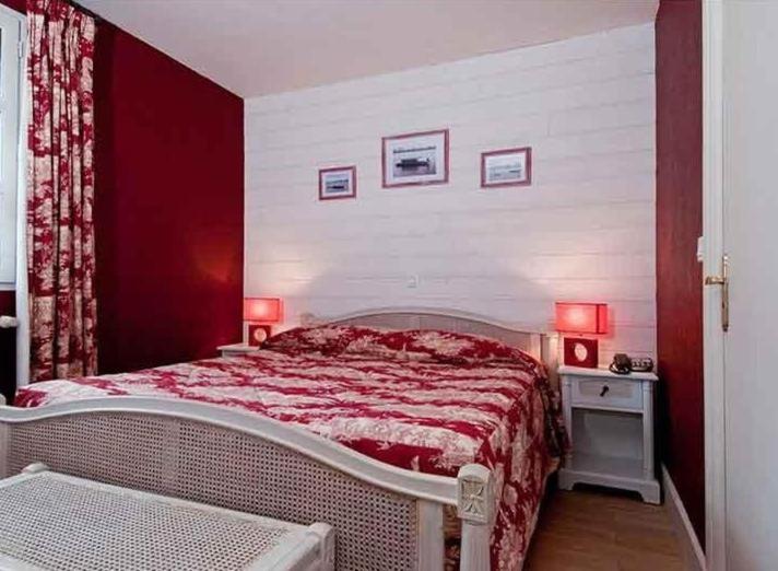 Номер Комфорт, Logis Hôtel Le Bussy